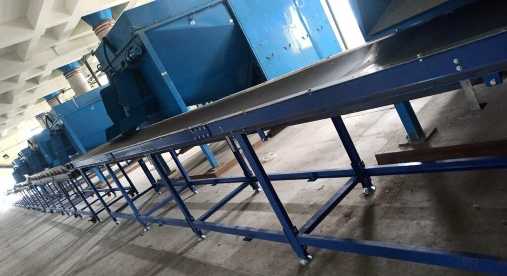 Waste Material Handling Conveyor